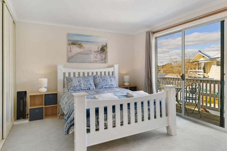 Collwood Cottage Cosy & Free Wifi House in Orange