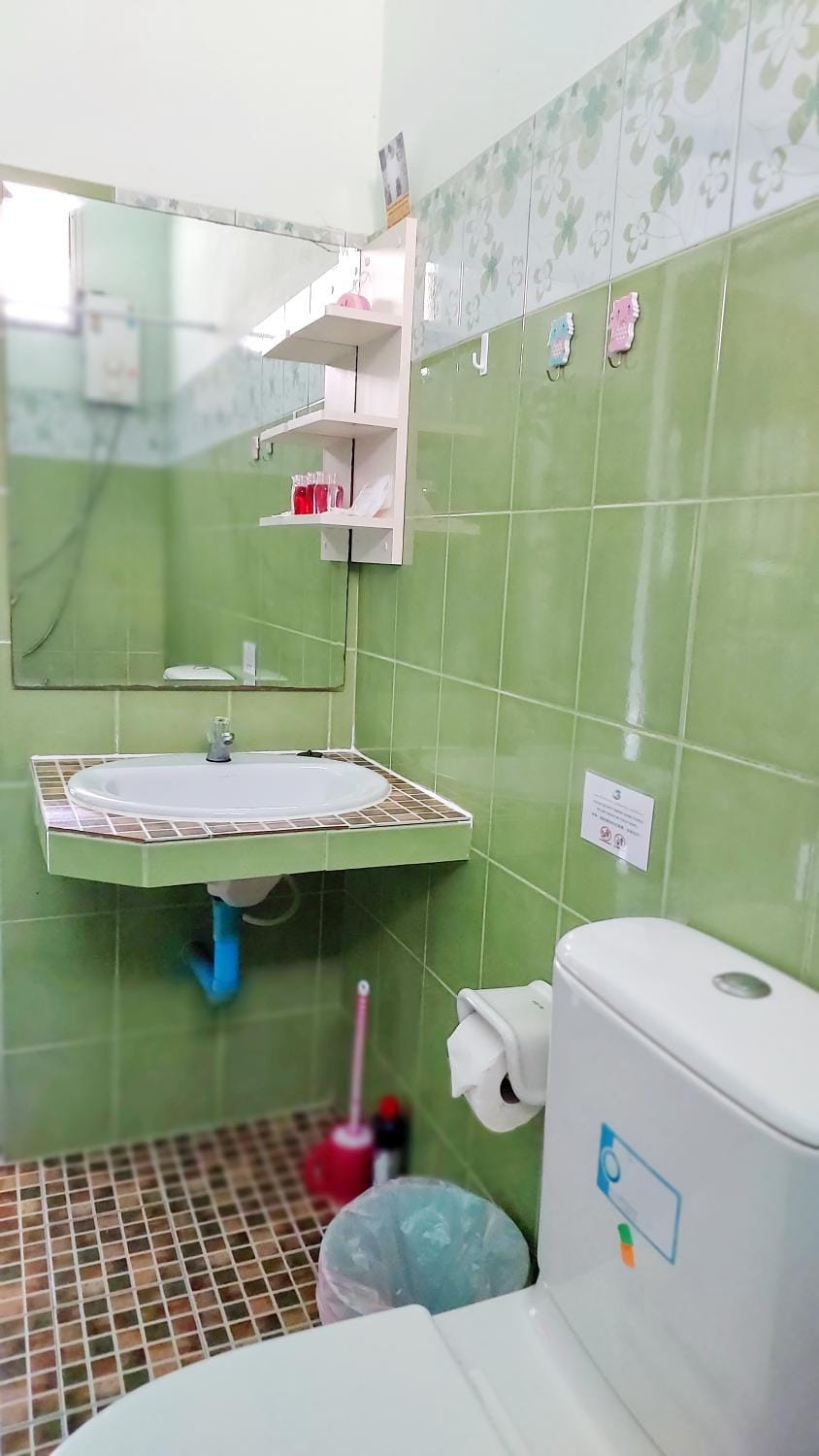 Toilet