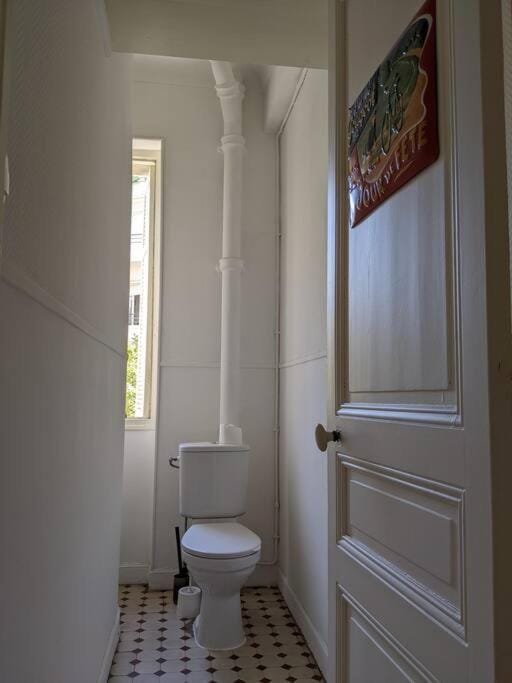 Amazing 2-bedroom apartment in Nice near the beach Apartment in Nice