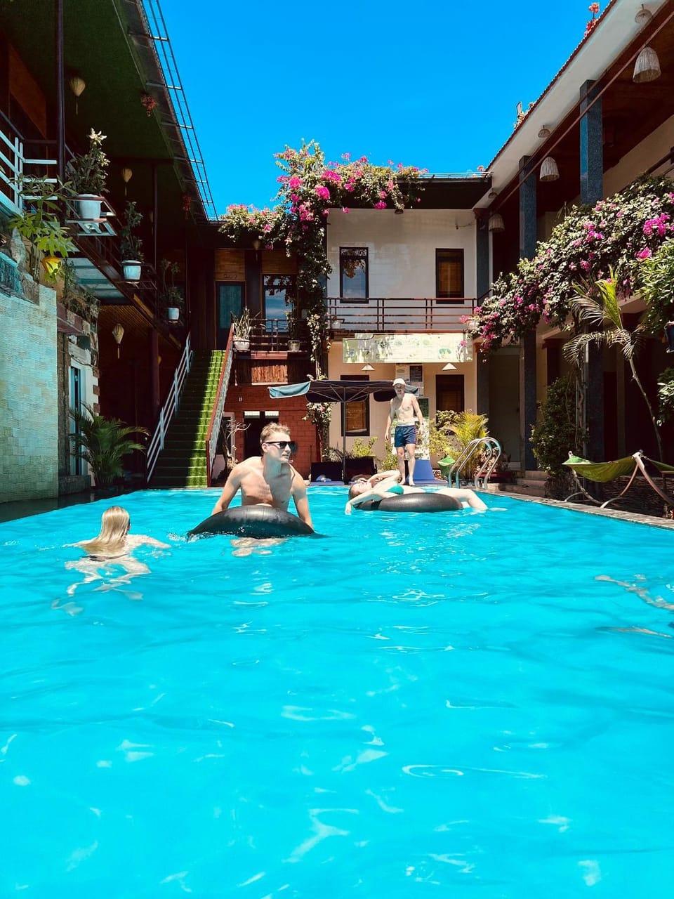 Swimming pool
