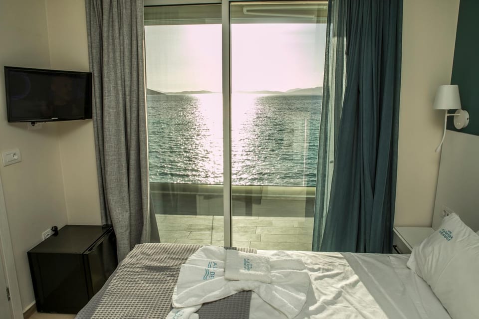 HOTEL ALEXANDER Hotel in Peloponnese, Western Greece and the Ionian