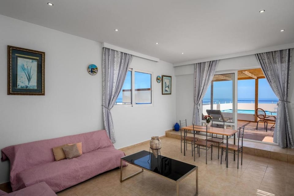 Exquisite Retreat For Two Apartment in Decentralized Administration of the Aegean