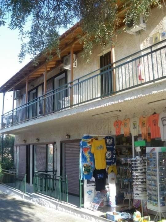 Golden Keys Apartment ground floor Apartment in Moraitika