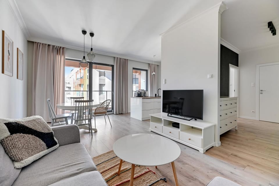 TV and multimedia, Balcony/Terrace, Kitchen or kitchenette, Living room, Seating area, Area and facilities