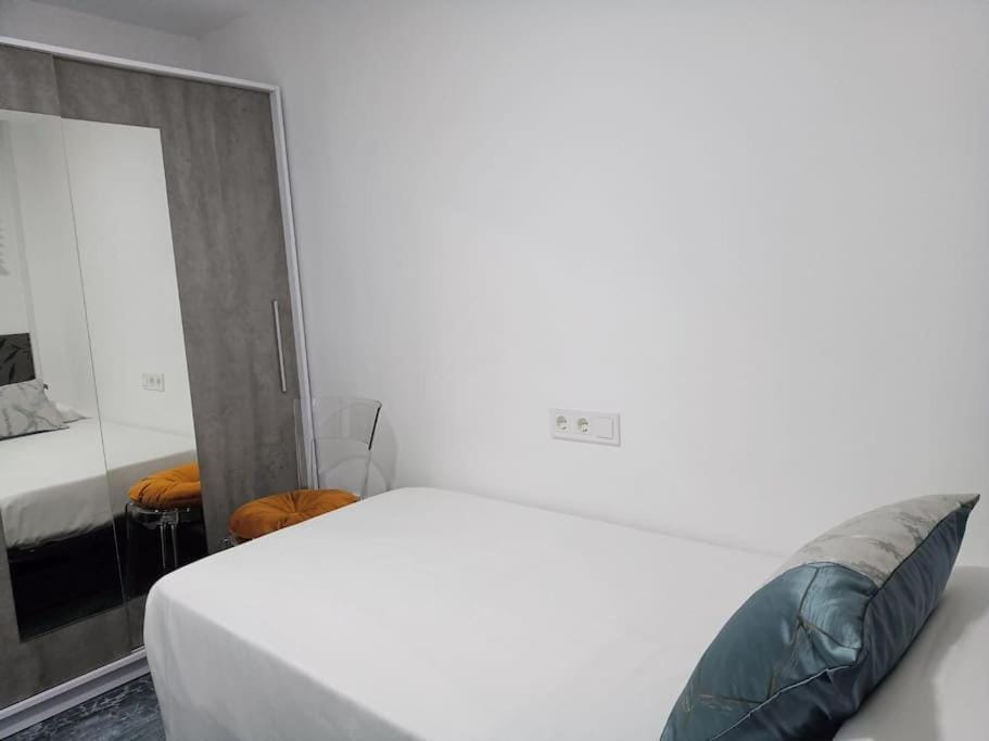 Modern apartment right in the heart of Benidorm Apartment in Benidorm