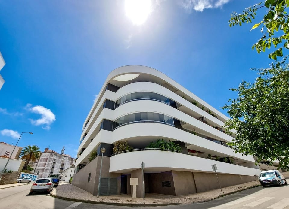 FLH Lagos Central Flat with Terrace Apartment in Lagos