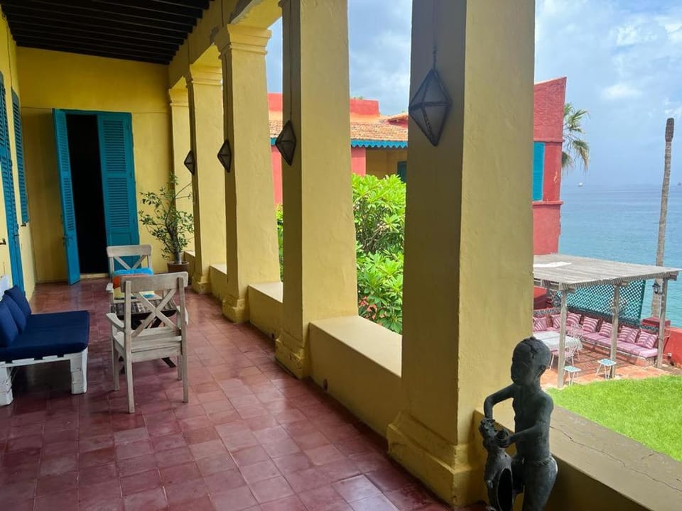 RÉSIDENCE DU PORT - Île de Gorée Bed and Breakfast in Dakar