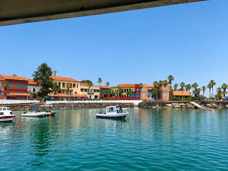 RÉSIDENCE DU PORT - Île de Gorée Bed and Breakfast in Dakar