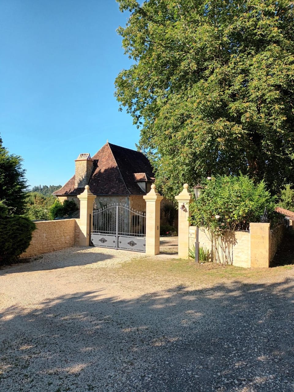 le petit gite Maison Croix du Sud Bed and Breakfast in Nouvelle-Aquitaine