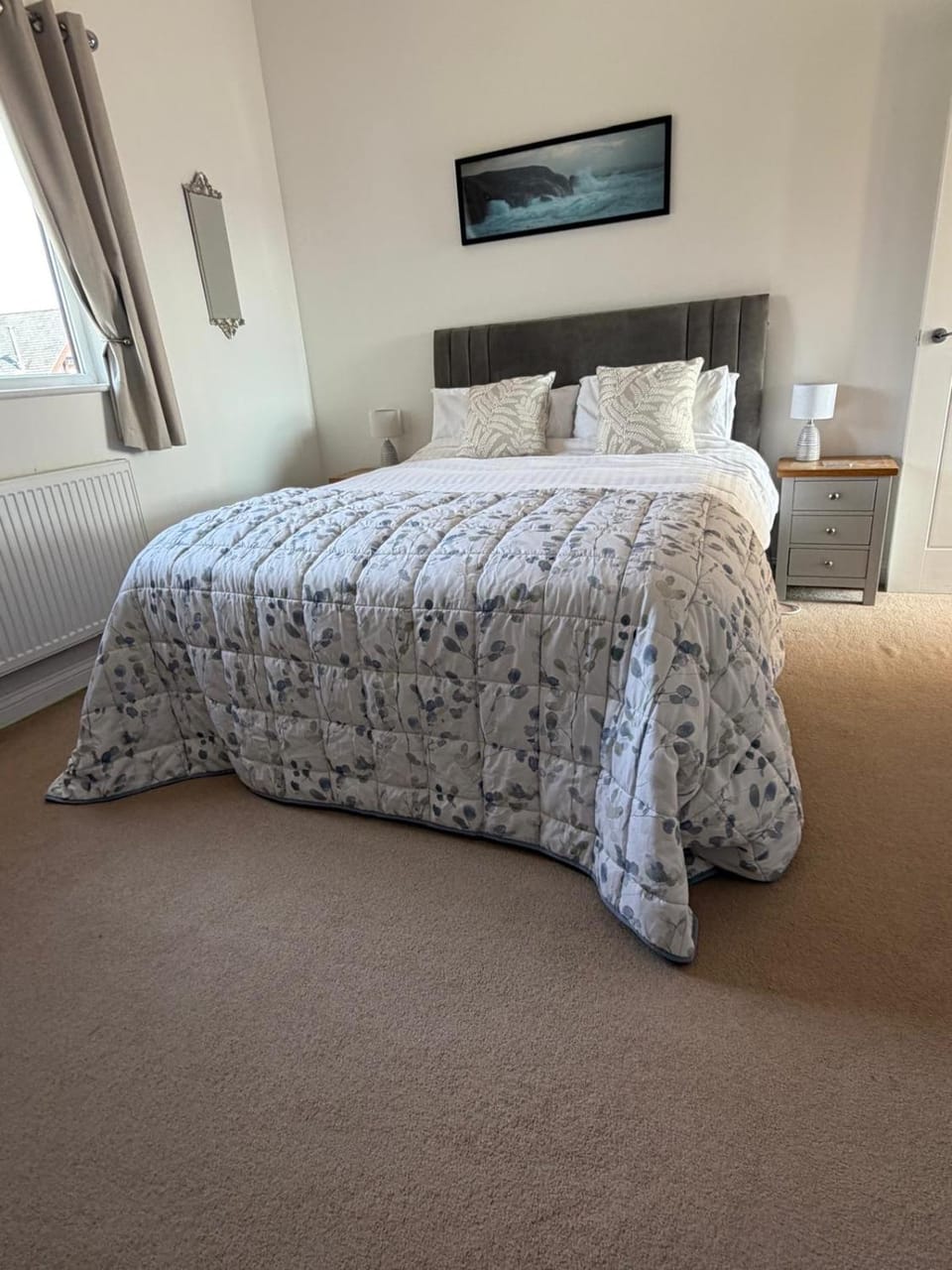 Lake View Lodge Chalet in Saint Columb Major