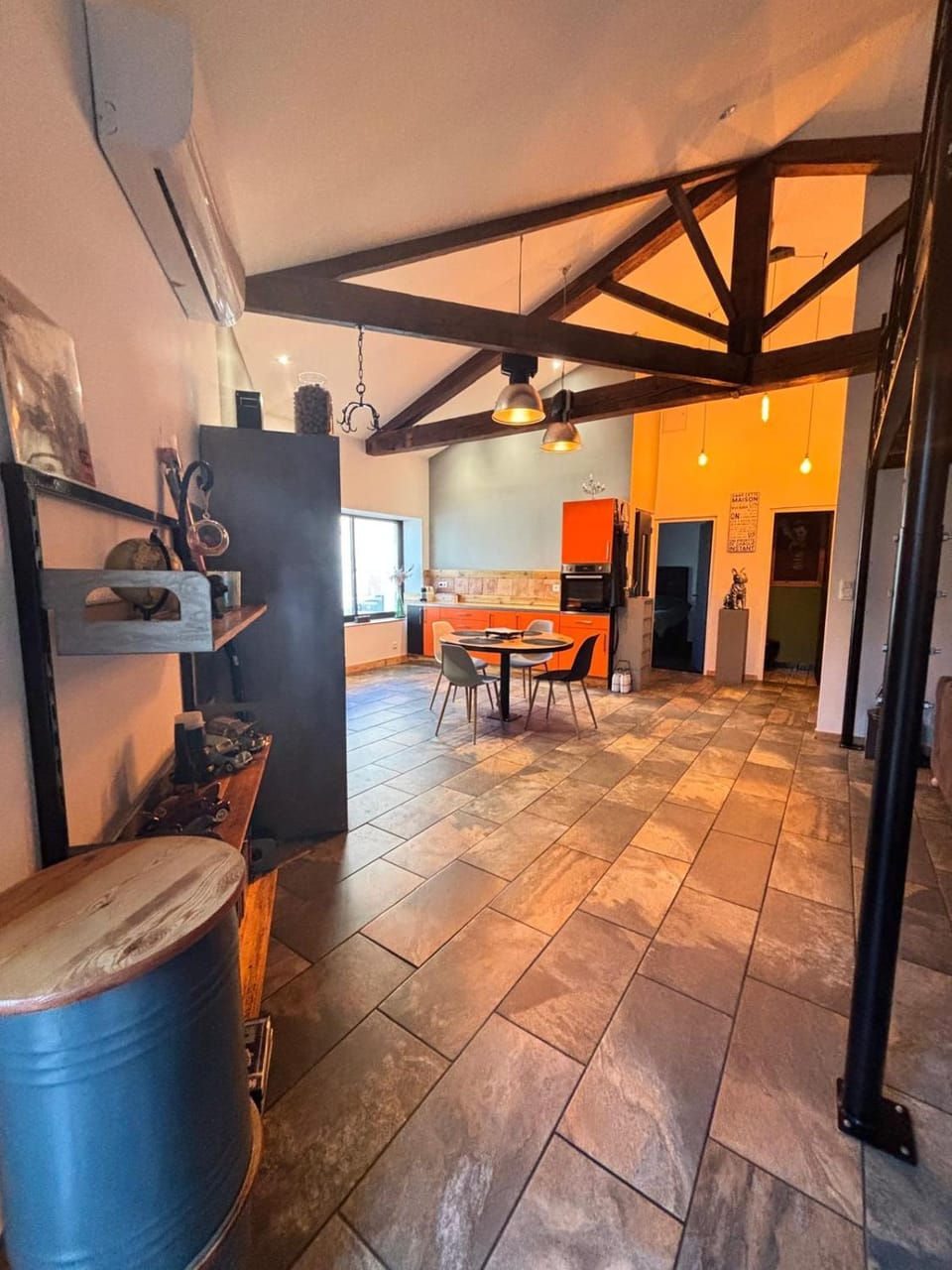 Seating area