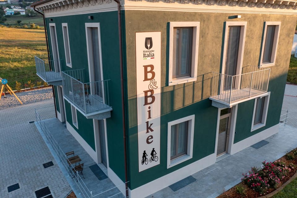 Property building, Property logo or sign