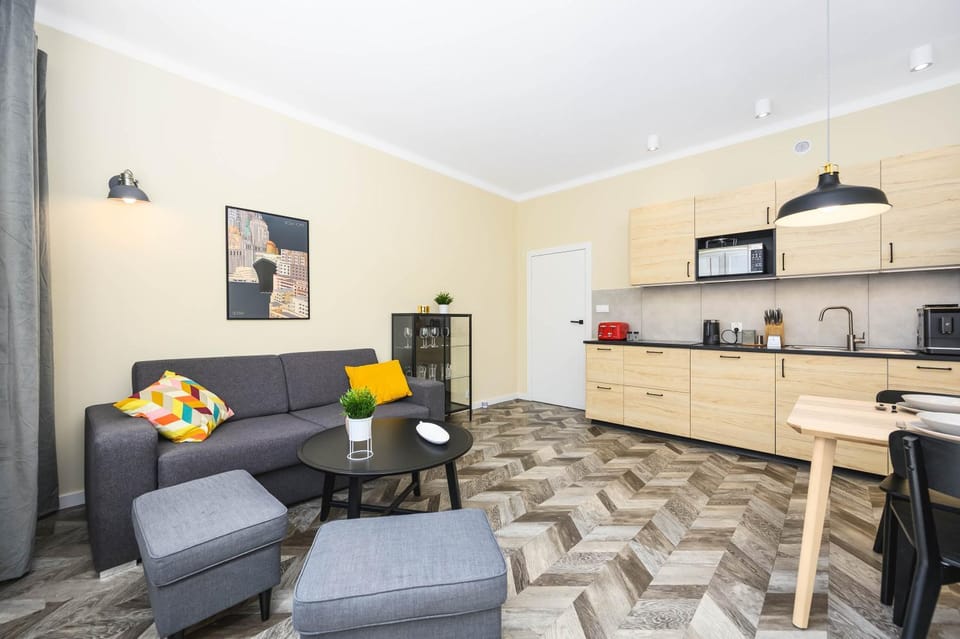 Coffee/tea facilities, Kitchen or kitchenette, Living room, Seating area, Dining area, minibar, pet friendly, stove, toaster