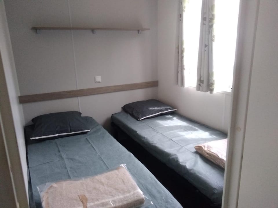 Novela Mobil Home No 53 Campground/ 
RV Resort in Port-la-Nouvelle