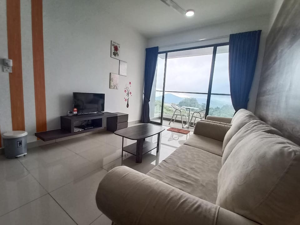 Communal lounge/ TV room, TV and multimedia, Living room, Seating area