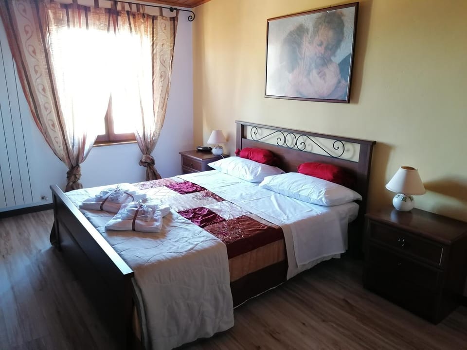 Bed, View (from property/room), Bedroom