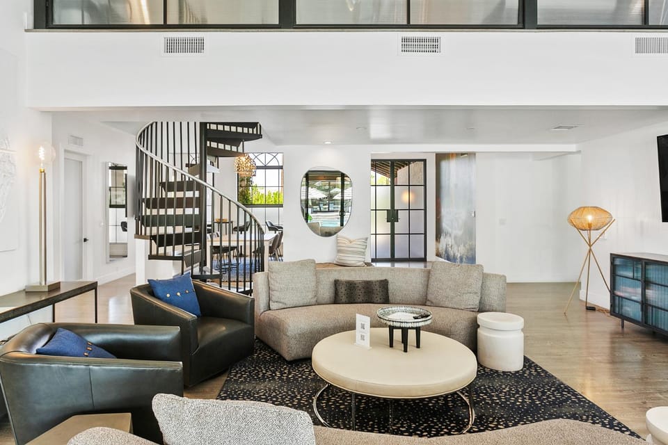 ModernCompound House in Scottsdale