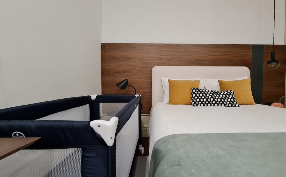 Bed, cot