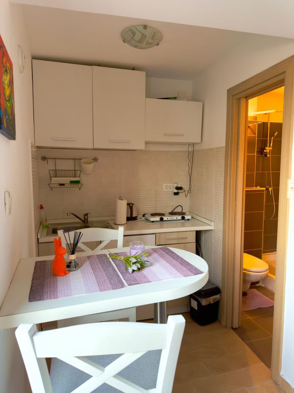 Kitchen or kitchenette, stove