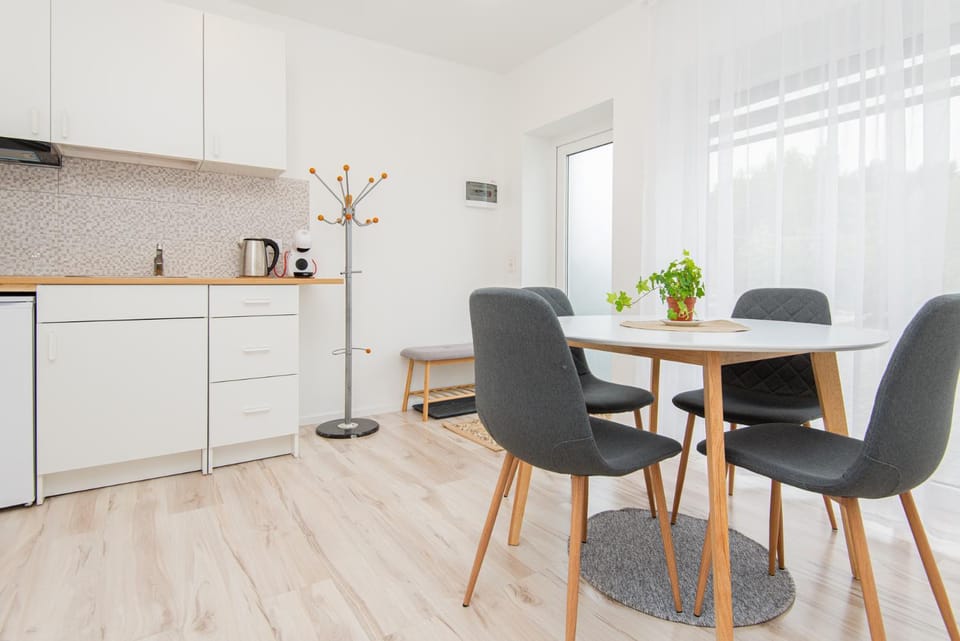Kitchen or kitchenette, Living room, Dining area