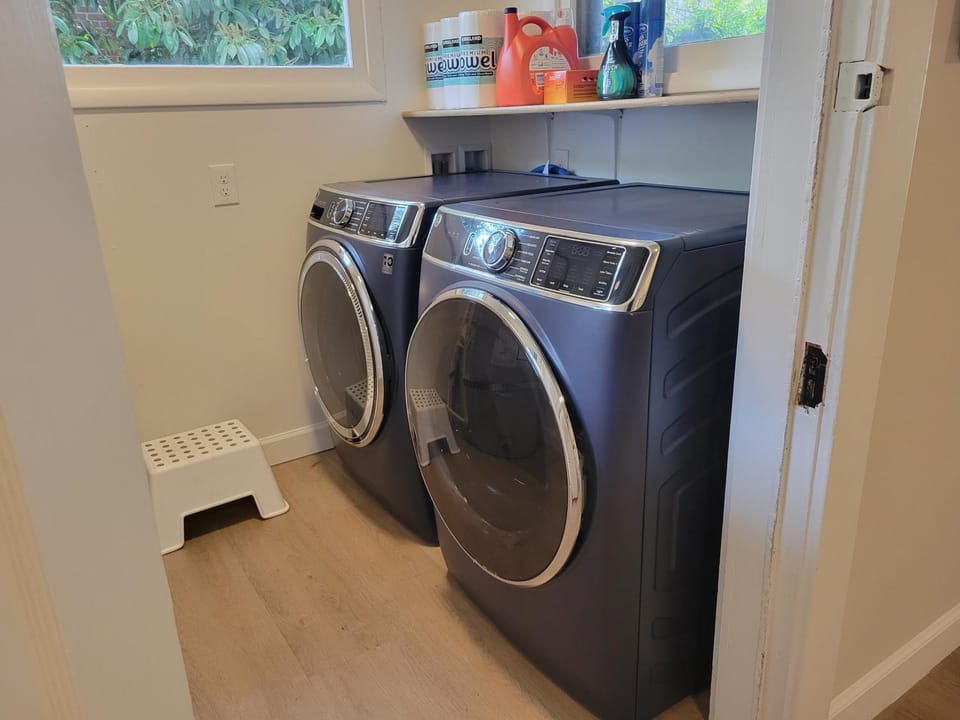 laundry, washing machine, dryer