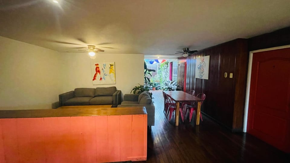 Seating area