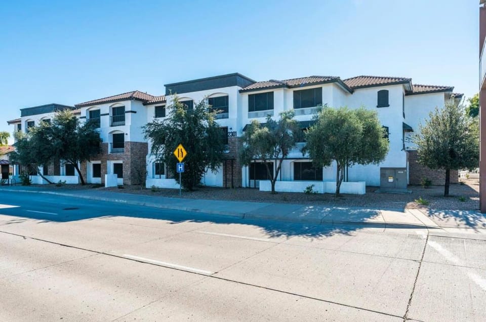 Metro Tempe Extended Stay - 2 Full Beds Apartment in Tempe