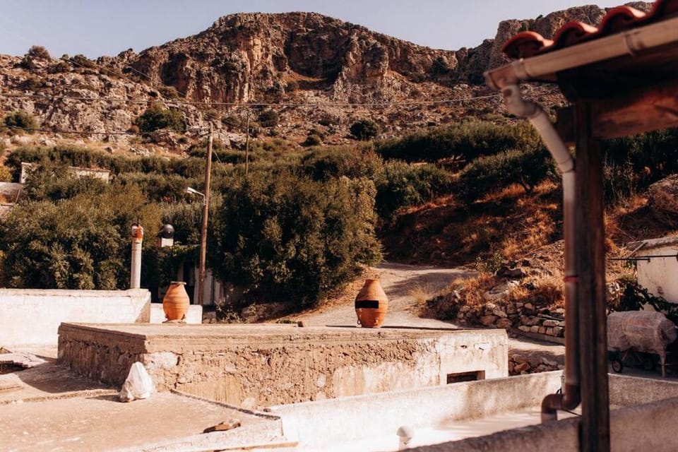HILL HOUSE SANDALI 2 Apartment in Lasithi