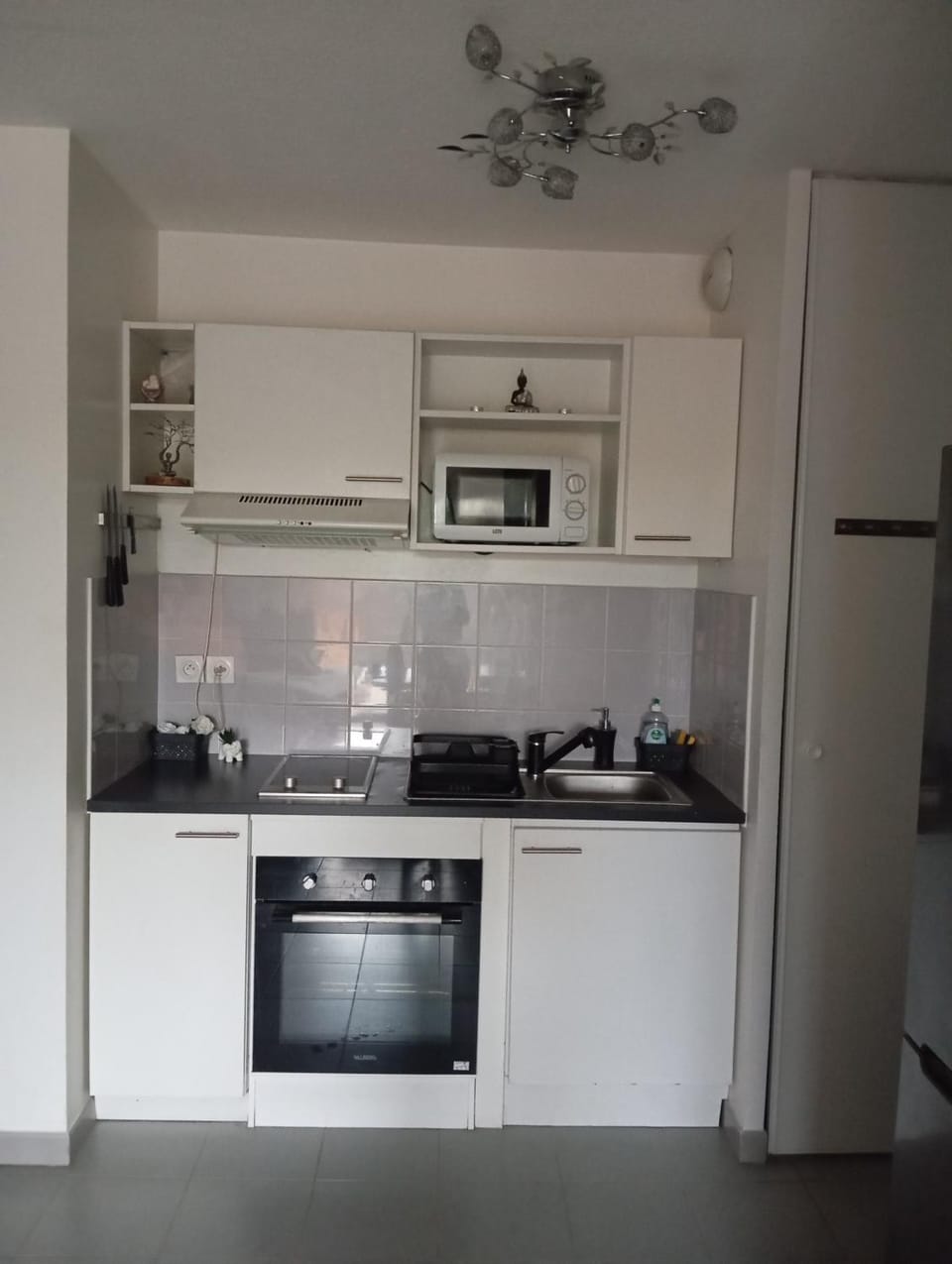 Cocon Chic avec Terrasse XL, climatisation et parking Apartment in Marseille