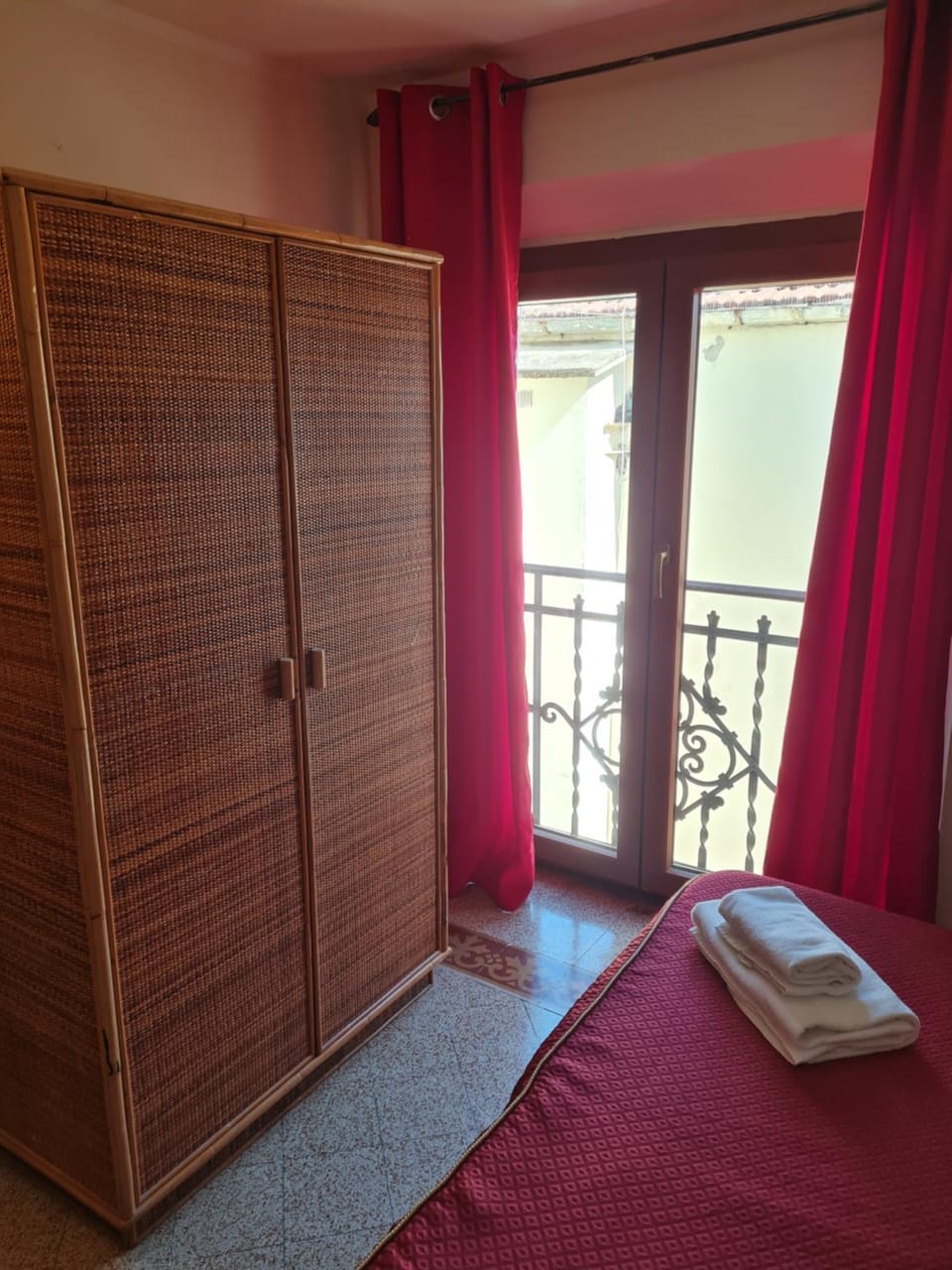 Bed, Bedroom, wardrobe