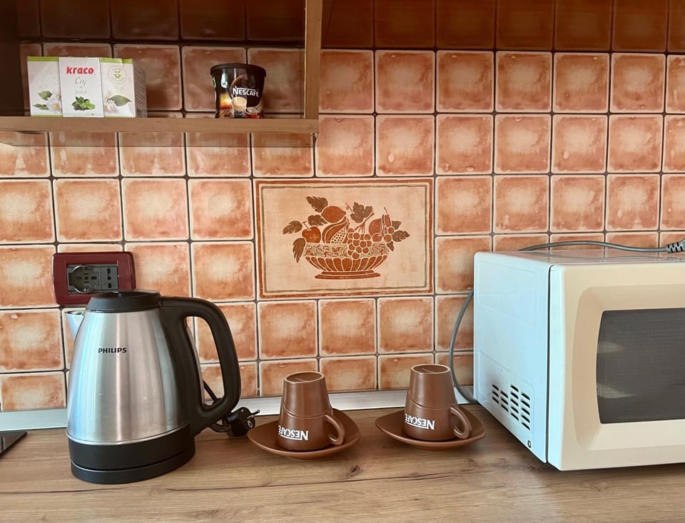 Coffee/tea facilities, minibar