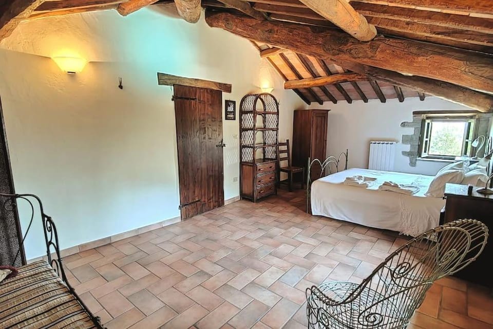 CASA CAROLE - Lake View Villa Villa in Tuscany