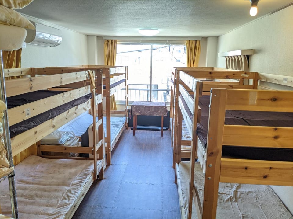 MOMO HOUSE -Asakusa Ueno- Hostel in Japan