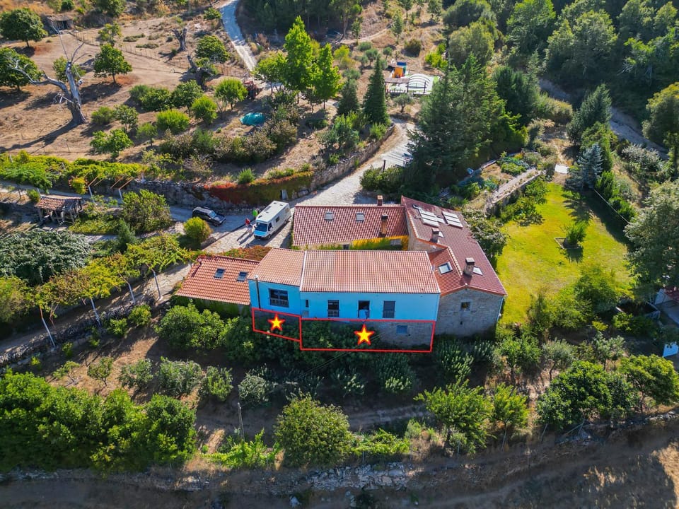 Bird's eye view, BBQ facilities, Garden, View (from property/room), View (from property/room), Hiking, Garden view, Mountain view, Pool view, Pool view, Swimming pool, Parking