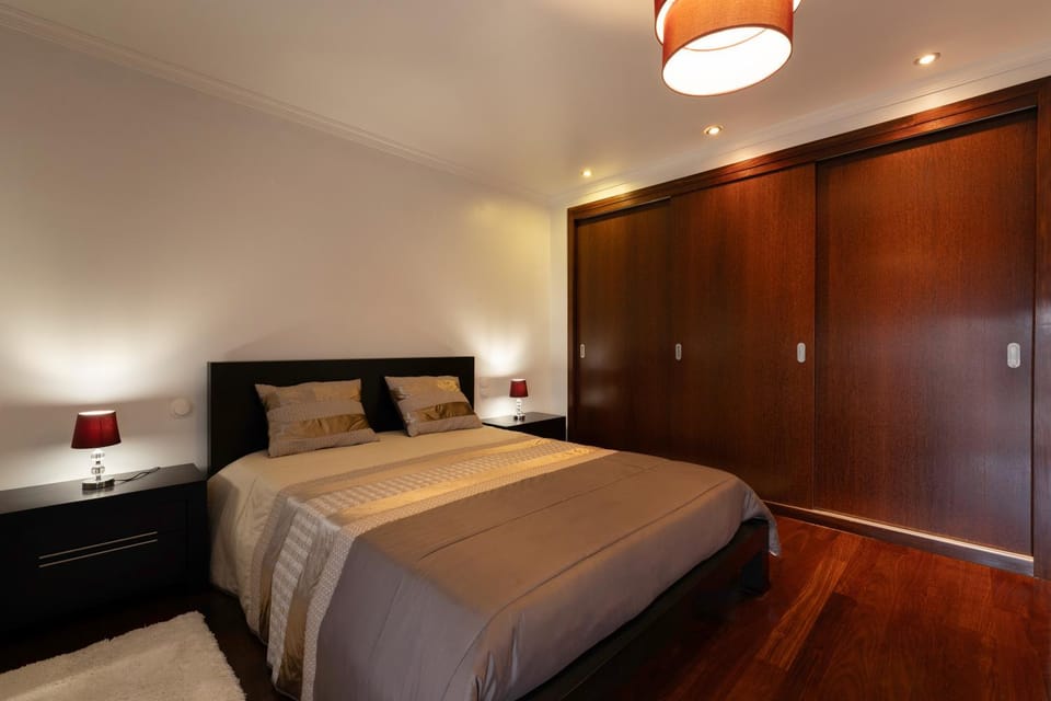 Bedroom, wardrobe