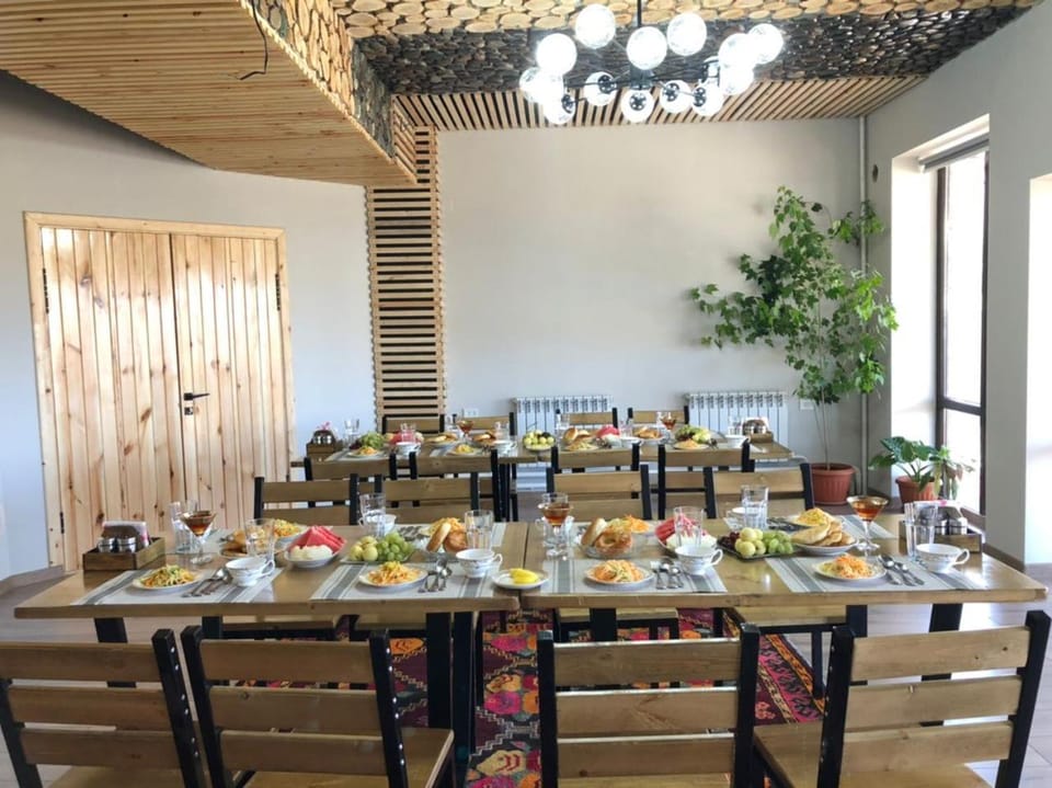Food and drinks, Food, Lunch