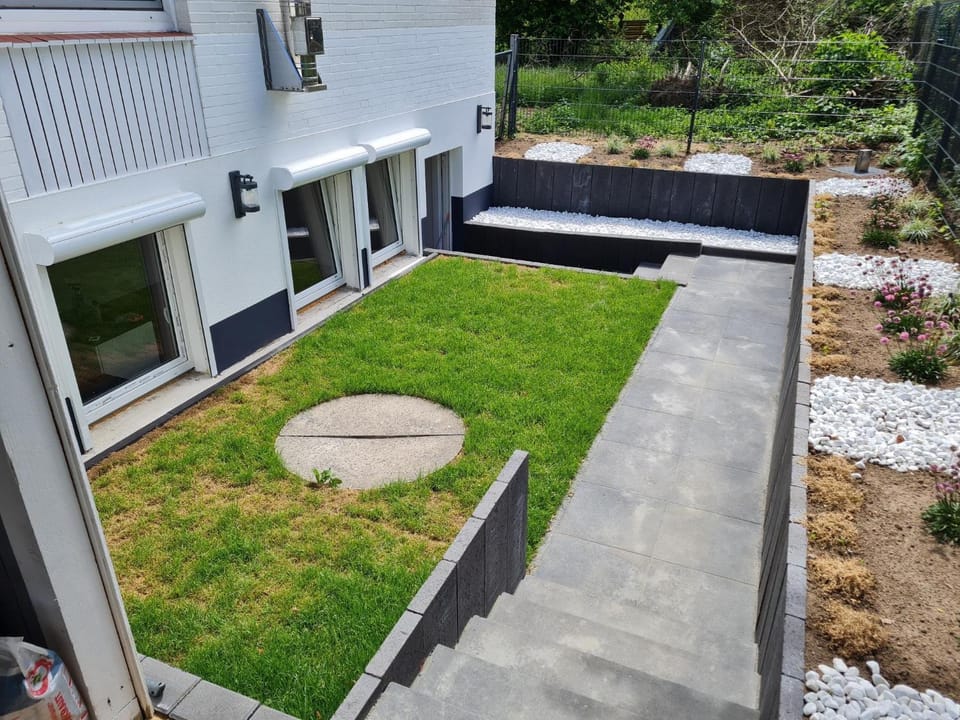 Garden, Garden view