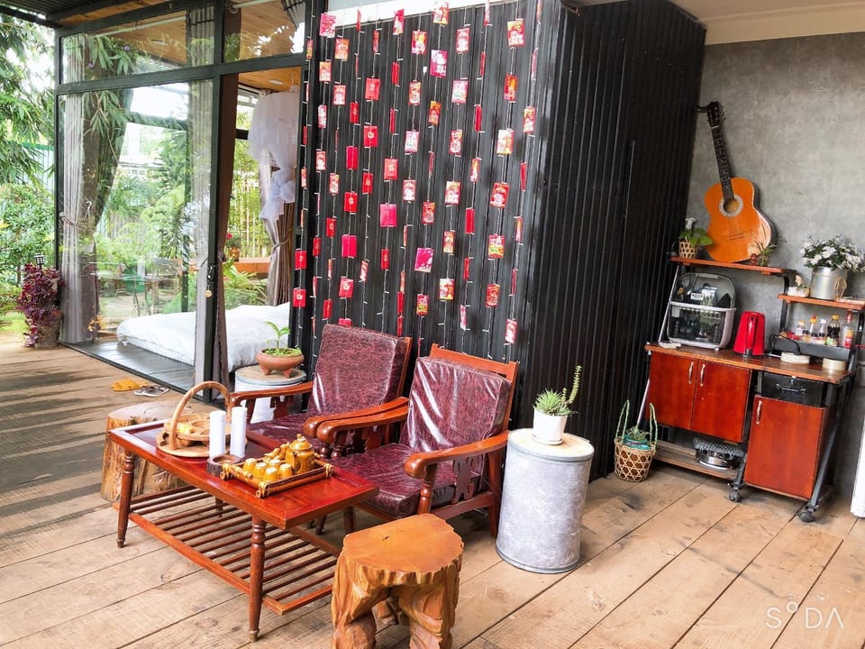 BBQ facilities, Coffee/tea facilities, Seating area