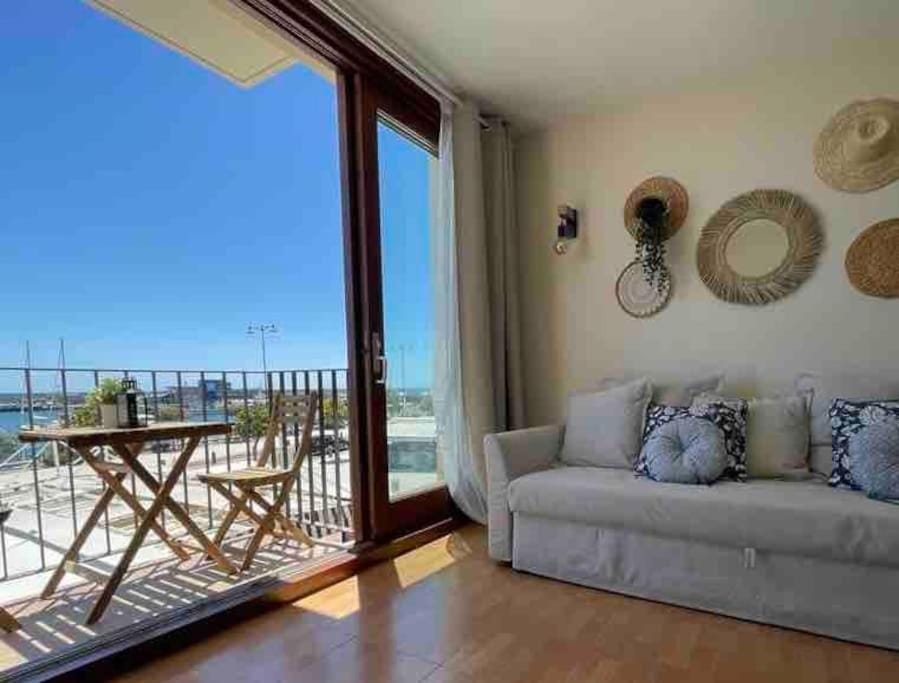 Balcony/Terrace, Living room, Sea view