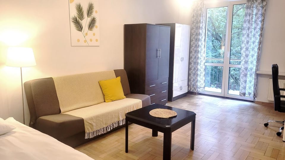 Living room, Photo of the whole room, Seating area