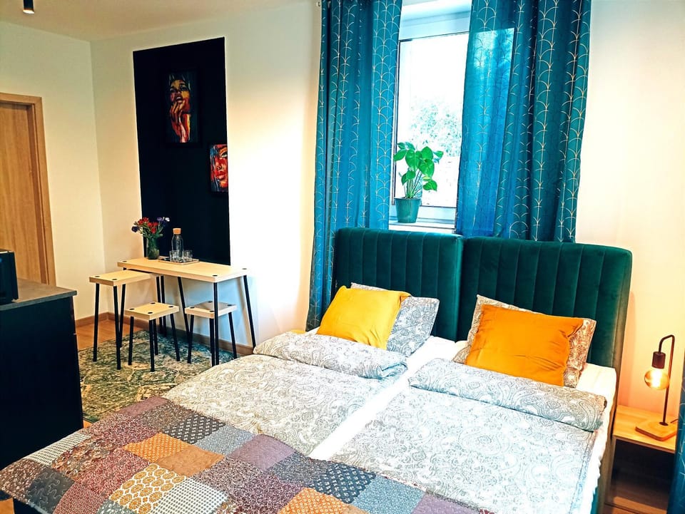 Apartamenty Zakładowa Apartment in Lower Silesian Voivodeship