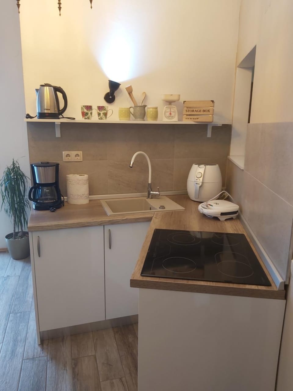 Coffee/tea facilities, Kitchen or kitchenette