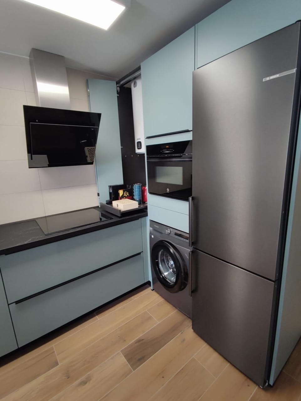 Kitchen or kitchenette, minibar, pet friendly, stove, washing machine