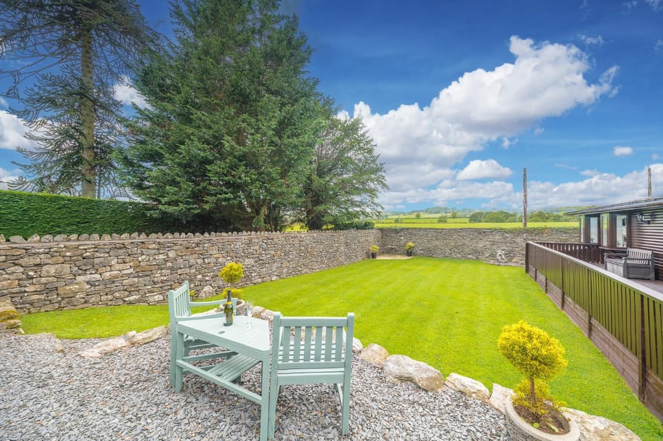 Natural landscape, Garden, View (from property/room), Garden view