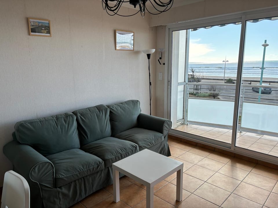 Living room, Seating area, Sea view