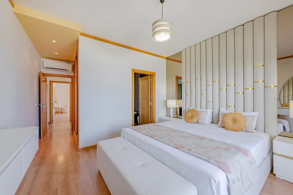 Amazing View With Pool Apartment in Guia