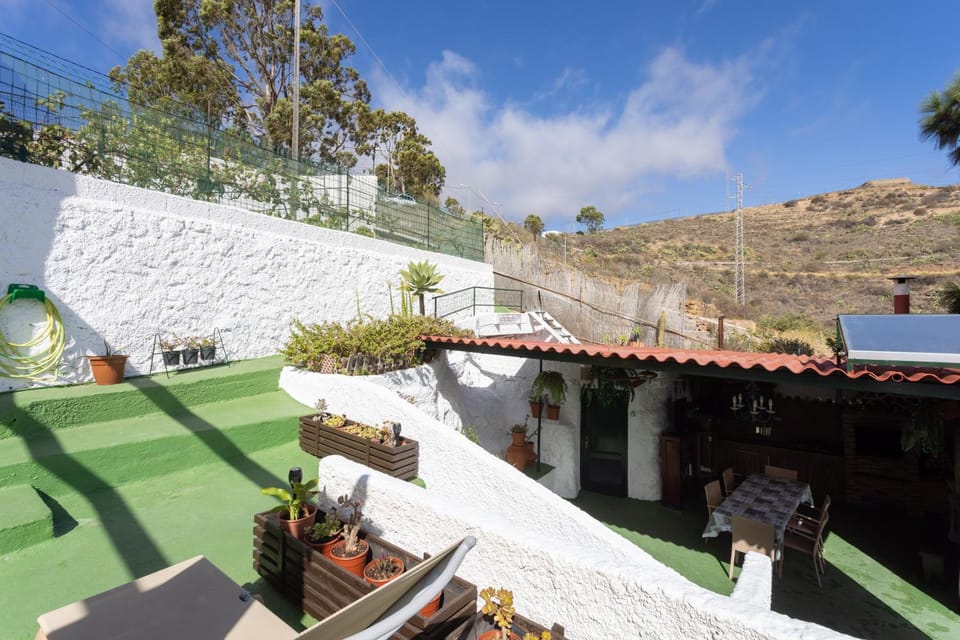 Patio, Balcony/Terrace, Mountain view