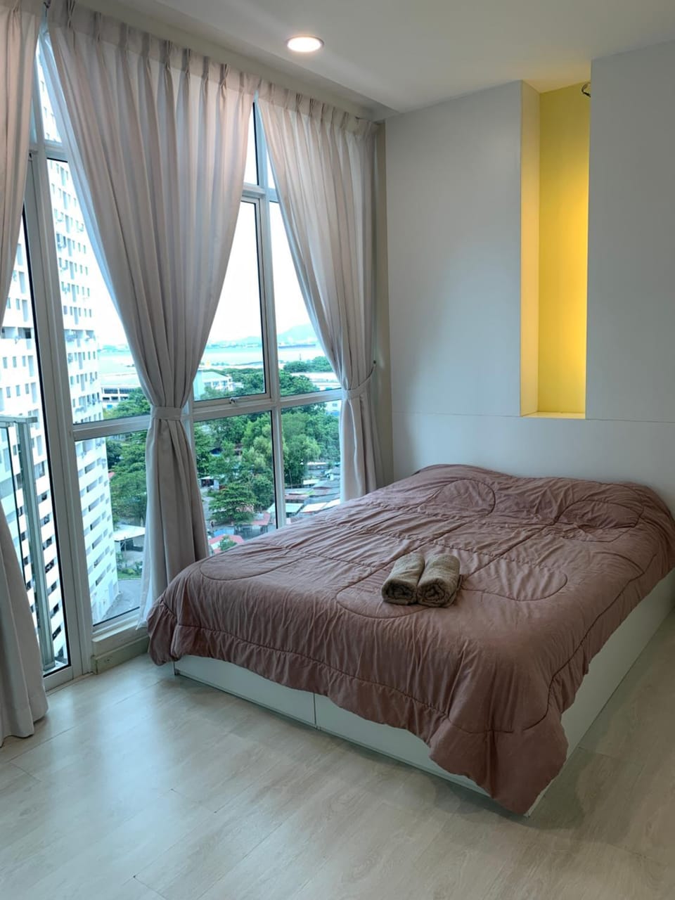 Straits Garden Suites by Yen's Sojourn Apartment in George Town
