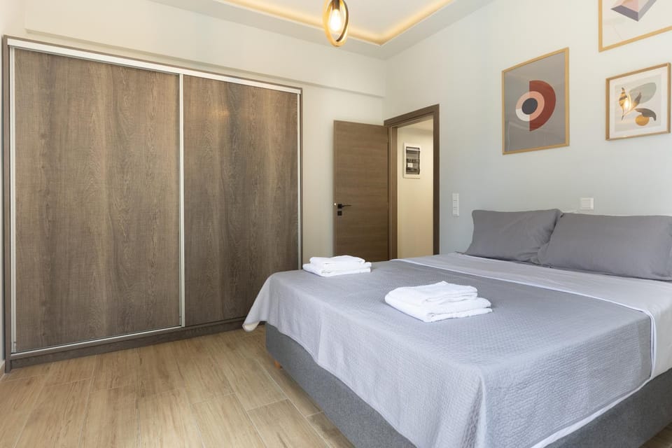 New Ventiri Family Suite 1, near Hilton, Athens central, fully equipped Apartment in Athens