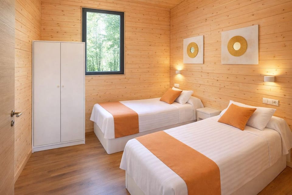 Bed, Photo of the whole room, Bedroom, wardrobe